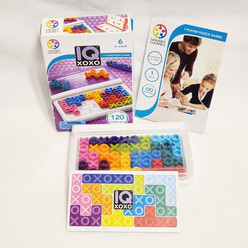 Smart Games 444 IQ XOXO Comopact Logic Puzzle Travel Size Game